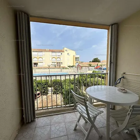 2 Pieces Avec Loggia, Piscine Et Parking Prive A 250m Des Commerces Et Proche - Fr-1-229b-74 Apartment Narbonne